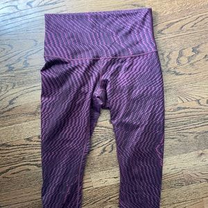 LULULEMON ATHLETICA Wunder Under High Rise Crop